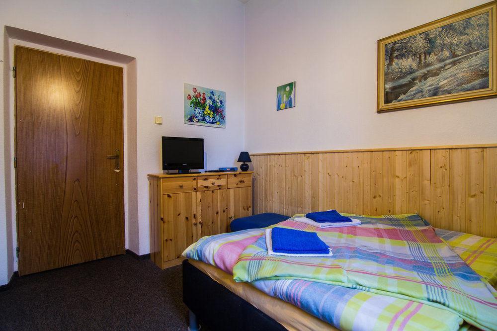 Hotel Posta Černý Dŭl Ngoại thất bức ảnh