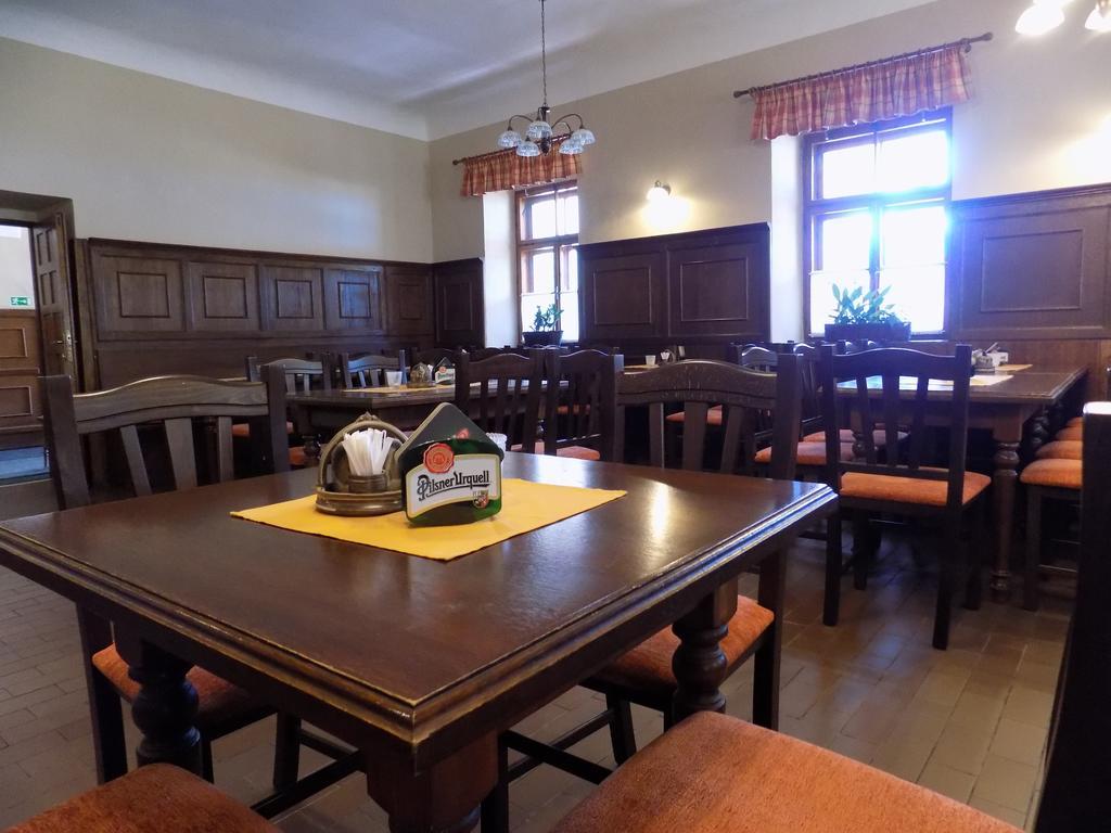 Hotel Posta Černý Dŭl Ngoại thất bức ảnh