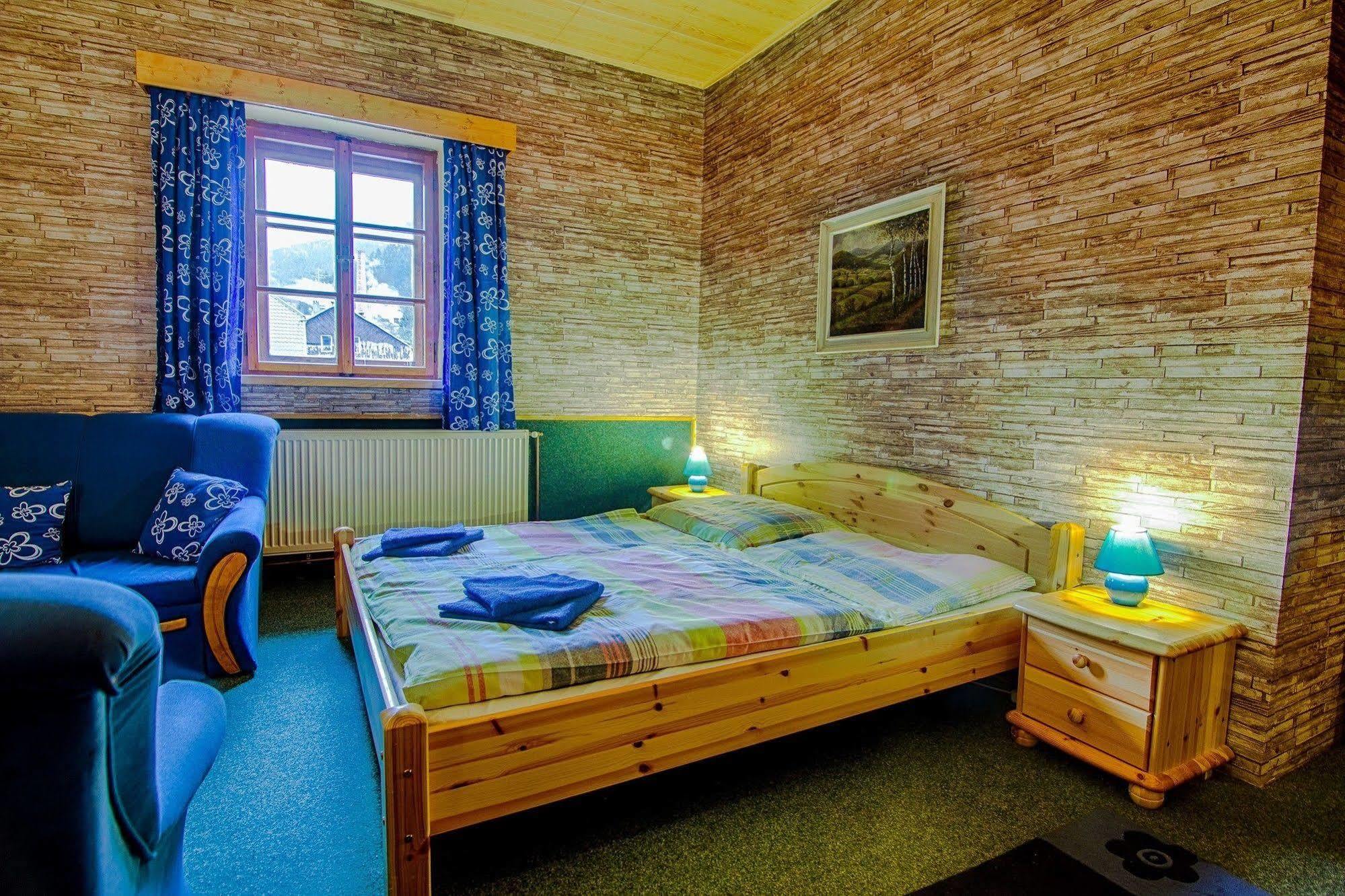 Hotel Posta Černý Dŭl Ngoại thất bức ảnh