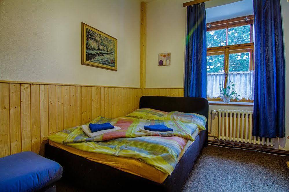 Hotel Posta Černý Dŭl Ngoại thất bức ảnh